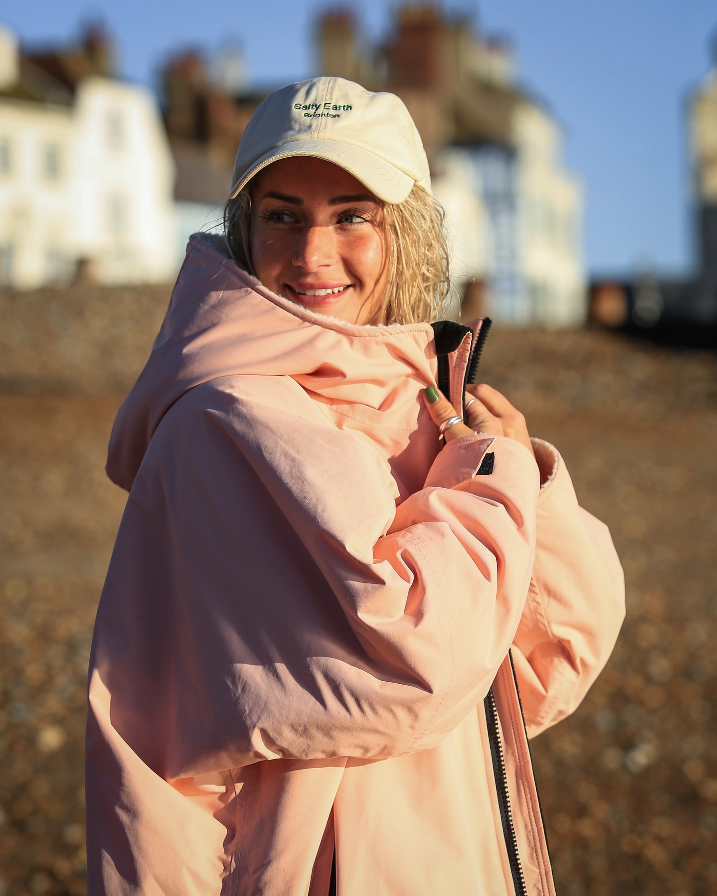 Salty Earth Waterproof Robe - Shell Pink